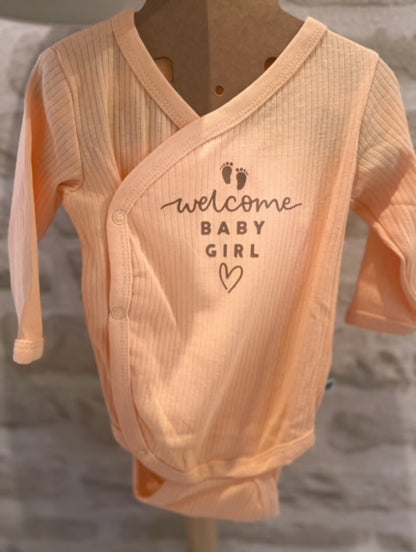 Baby Body mit Wunschtext für Junge Mädchen
